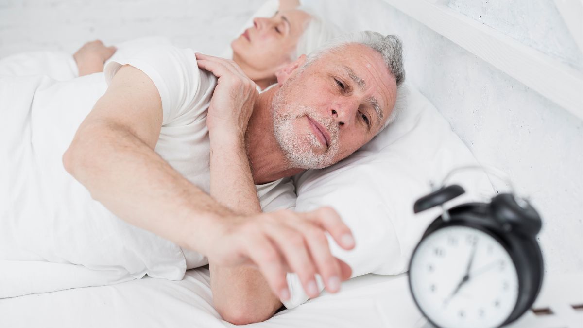 El truco que dan los expertos para dormir bien cuando tienes más de 60 años