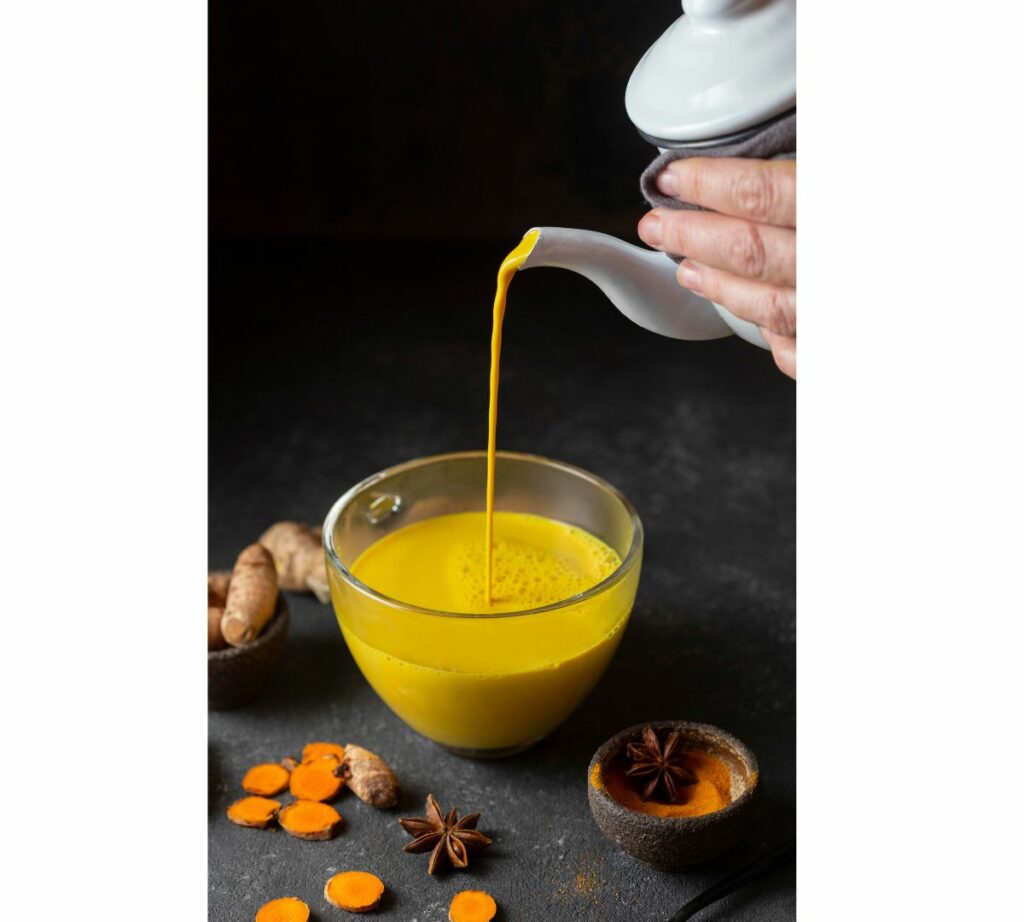 Qué tiene la leche dorada, una bebida antiinflamatoria que mejora la salud  del cerebro - EL PAÍS Uruguay