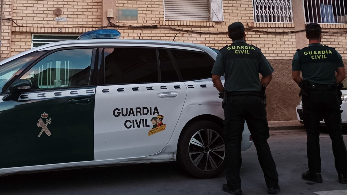Agentes de la Guardia Civil en Murcia