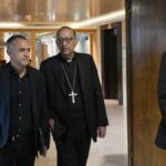 Los obispos españoles llegan al Vaticano para hablar de los seminarios en plena polémica por los abusos