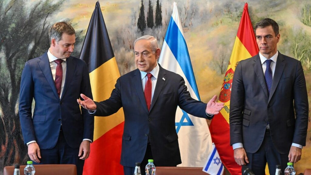 Cuidado Pedro Sánchez: Netanyahu sabe lo que había en tu teléfono
