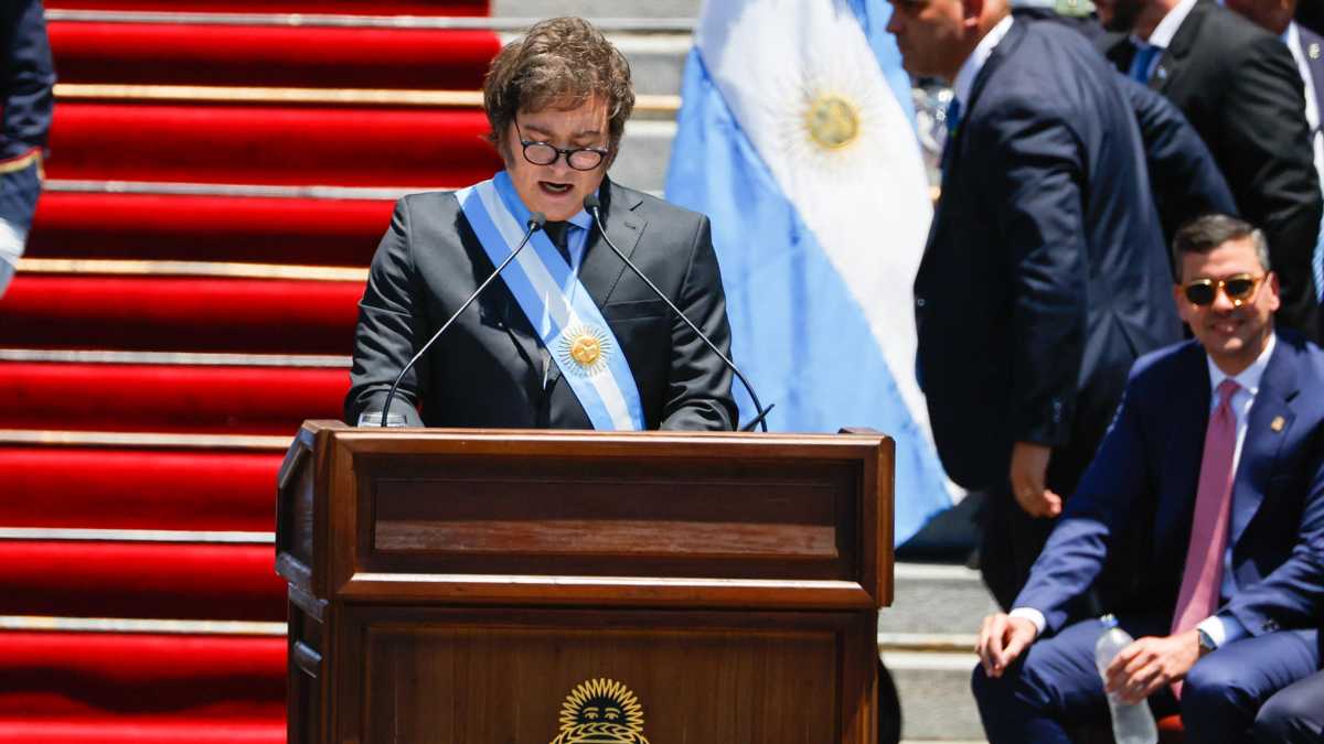Javier Milei jura su cargo como presidente y abre una etapa de esperanza en Argentina