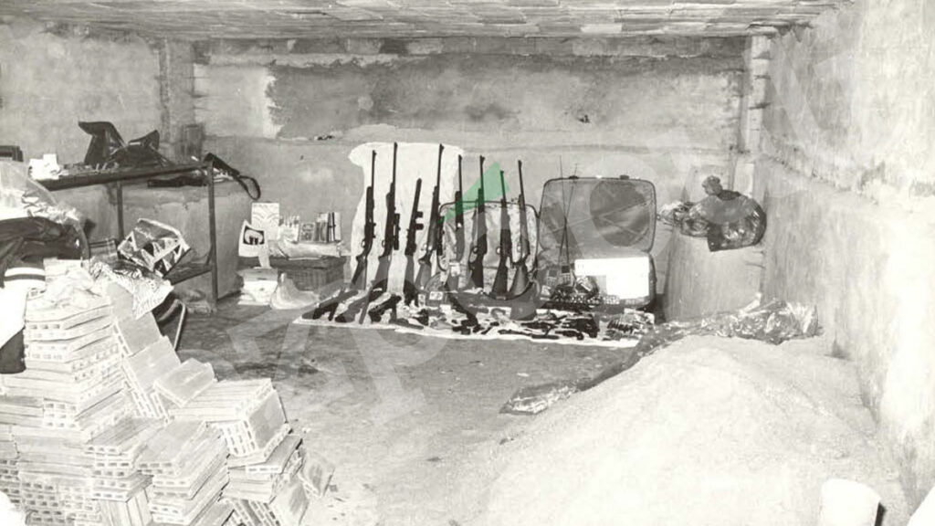 Rifles, escopetas y armas cortas en otro zulo en Madrid del comando de ETA que mató a Carrero Blanco