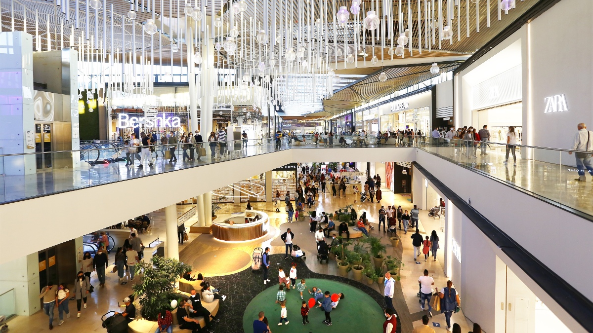 La recuperación meteórica de los centros comerciales: 30 aperturas previstas y un 35% más de alquileres