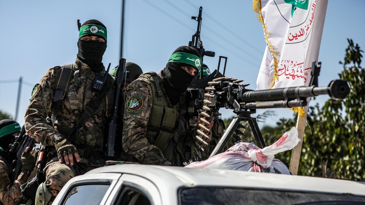Miembros de las Brigadas Ezzeldín al Qassam, brazo militar del Movimiento de Resistencia Islámica (Hamás)