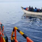Dos nuevos cayucos llegan a Canarias con 127 inmigrantes