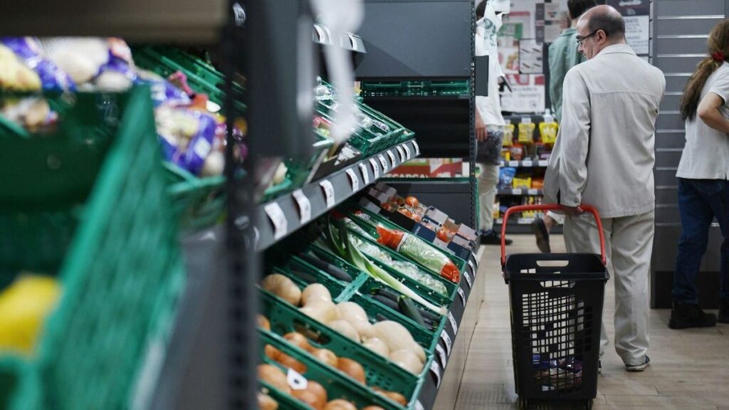La OCU avisa de los posibles productos que se podrían retirar de los supermercados