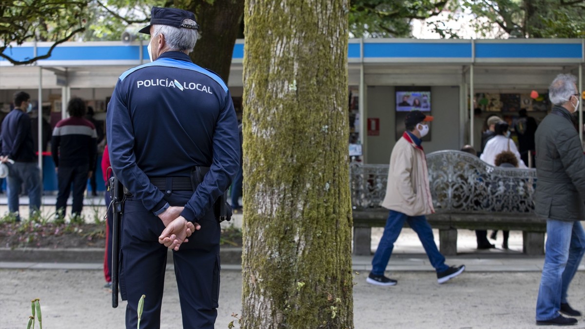 Policía Local en la Alameda de Santiago de Compostela