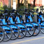 El problema de las bicicletas de alquiler en las grandes ciudades: la OCU compara el precio de las tarifas