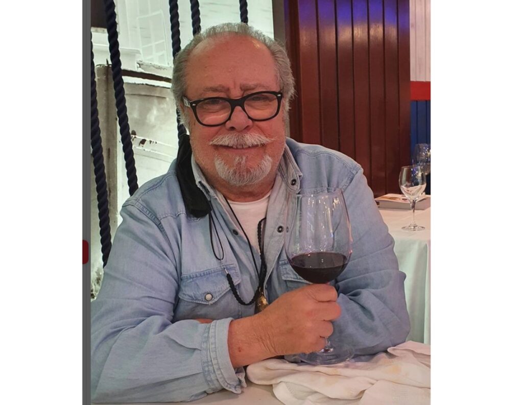 El humorista Paco Arévalo murió de un infarto
