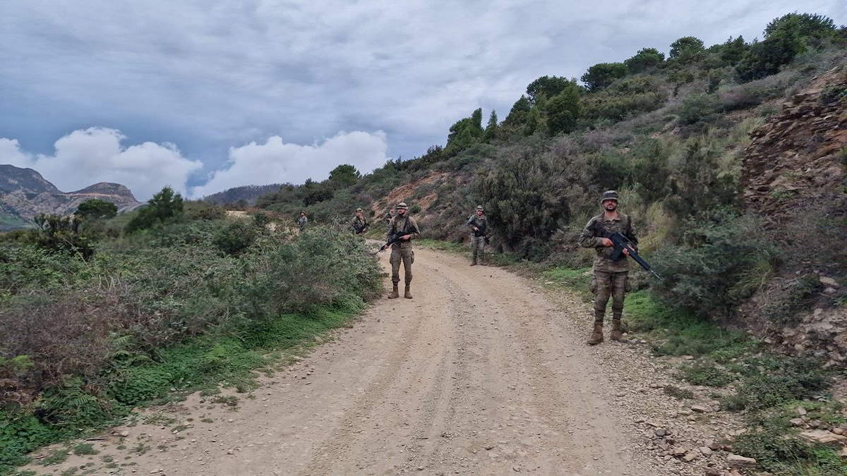 Despliegue de militares del Ejército de Tierra en Ceuta, en la frontera con Marruecos