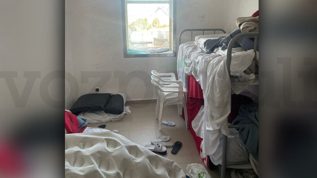 El lugar por donde los marroquíes se escaparon de la sala de Barajas