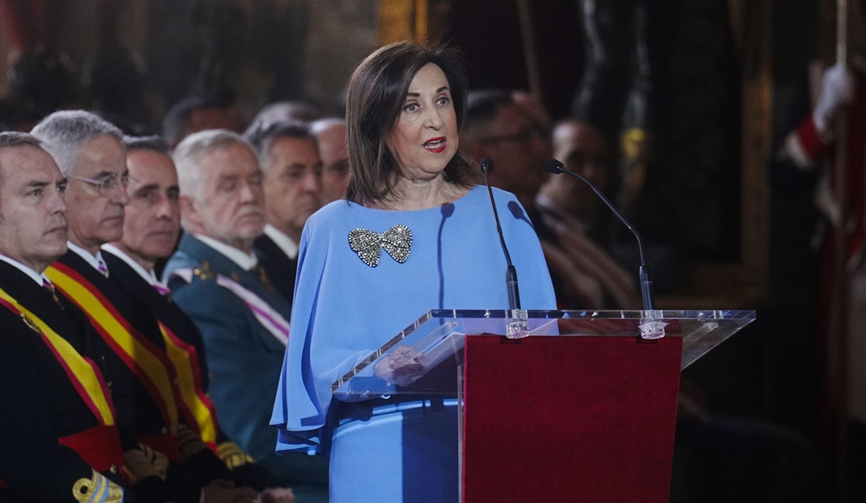 La ministra de Defensa, Margarita Robles, emocionó a la reina Letizia con sus palabras