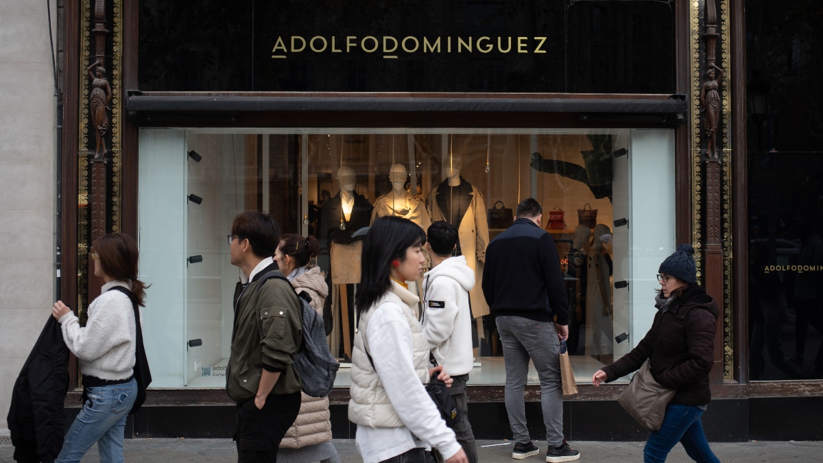 Una tienda de Adolfo Domínguez en Barcelona