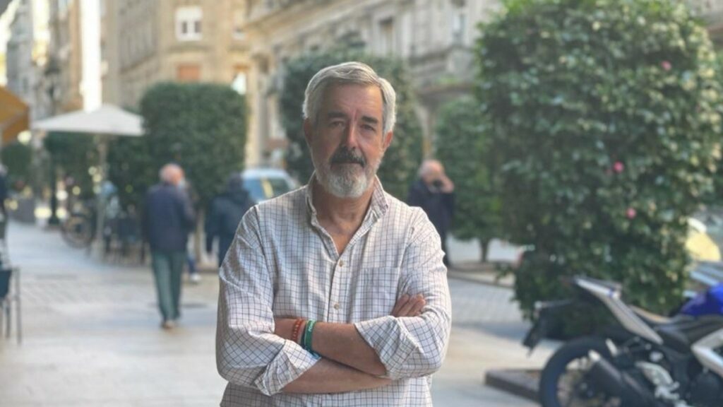 Rebelión en Vox Galicia por la elección de Díaz-Mella como candidato a la presidencia de la Xunta pese a su escaso ‘tirón’