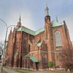 Detienen a un sacerdote polaco que organizó una orgía y drogó a un prostituto