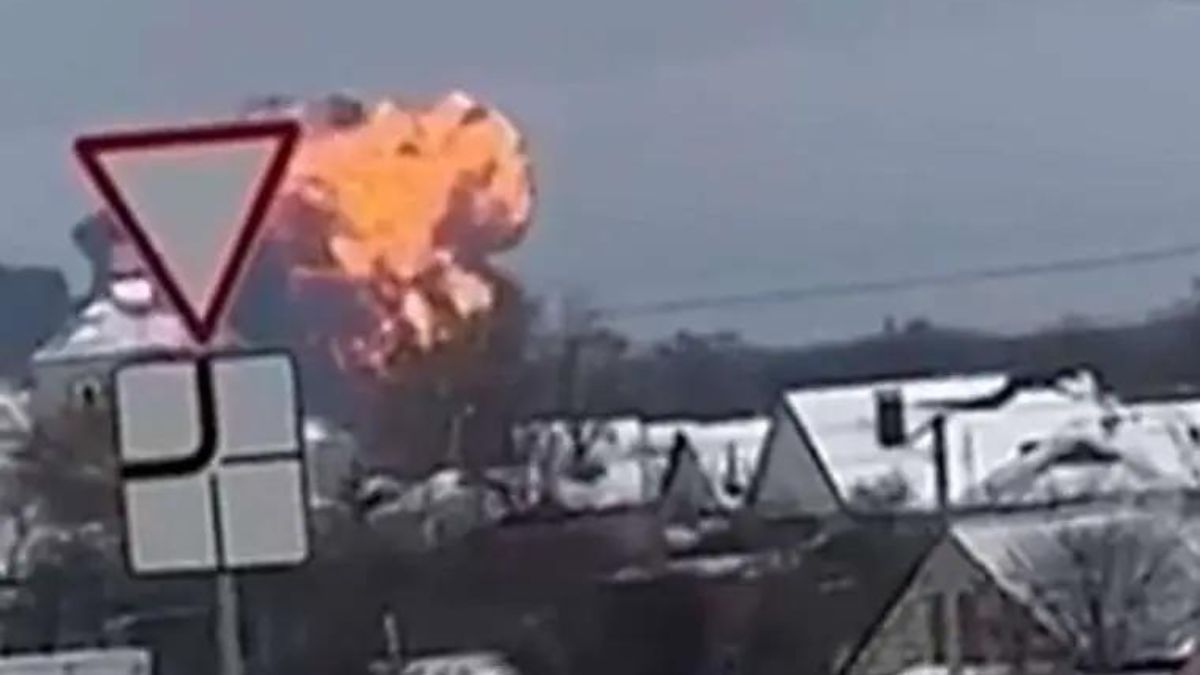 Rusia localiza las cajas negras del avión siniestrado en Bélgorod y restos de supuestos misiles en la zona