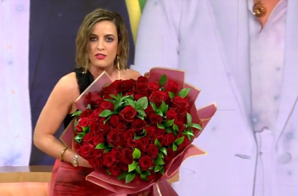 Así era el ramo de 72 rosas que le regaló José Luis Martínez Almeida a su novia en la pedida de mano
