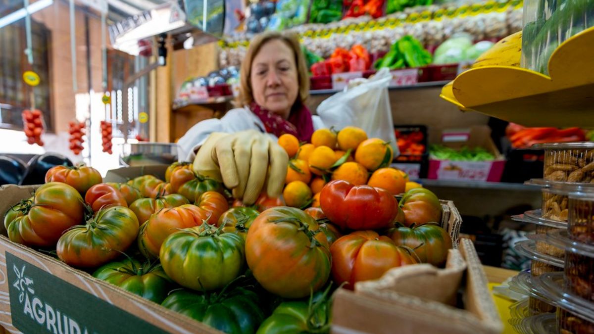'Enero' negro para el campo: las importaciones de frutas y verduras se dispararon un 10%