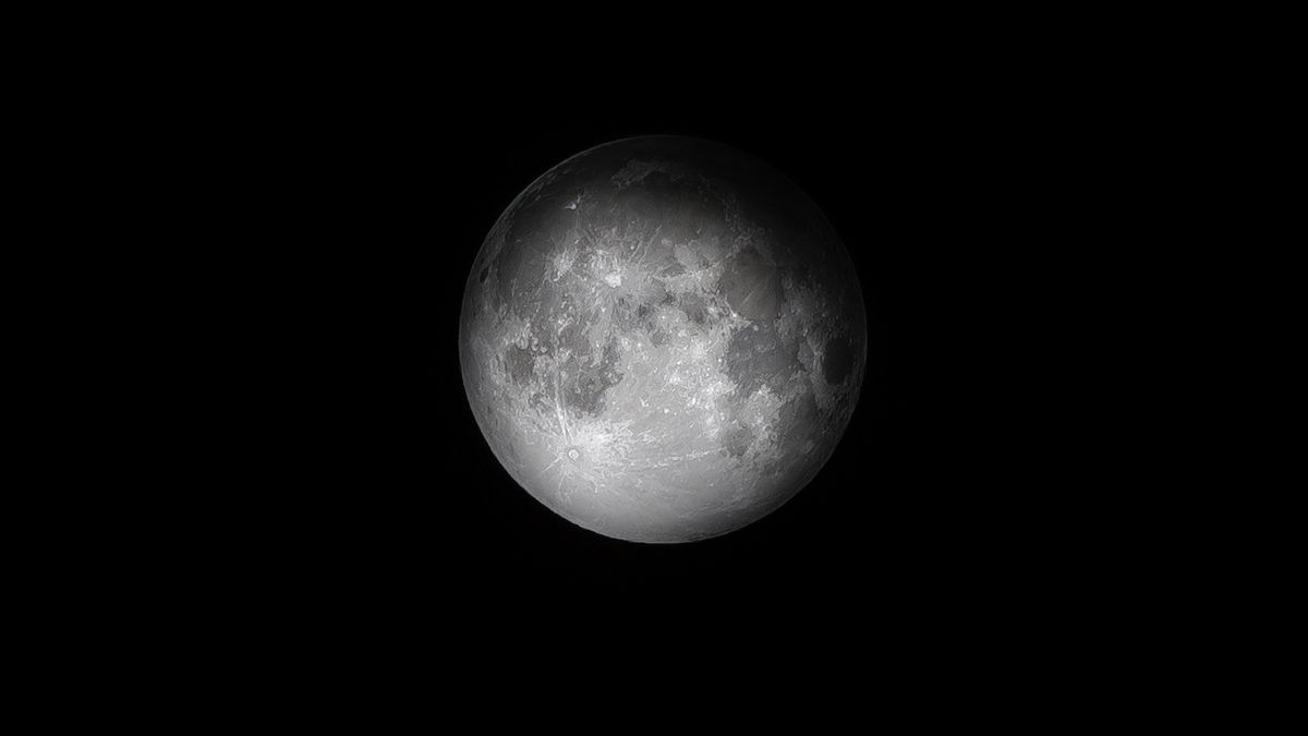 Un estudio de la NASA pone en duda los futuros viajes espaciales: el grave fenómeno que presenta La Luna