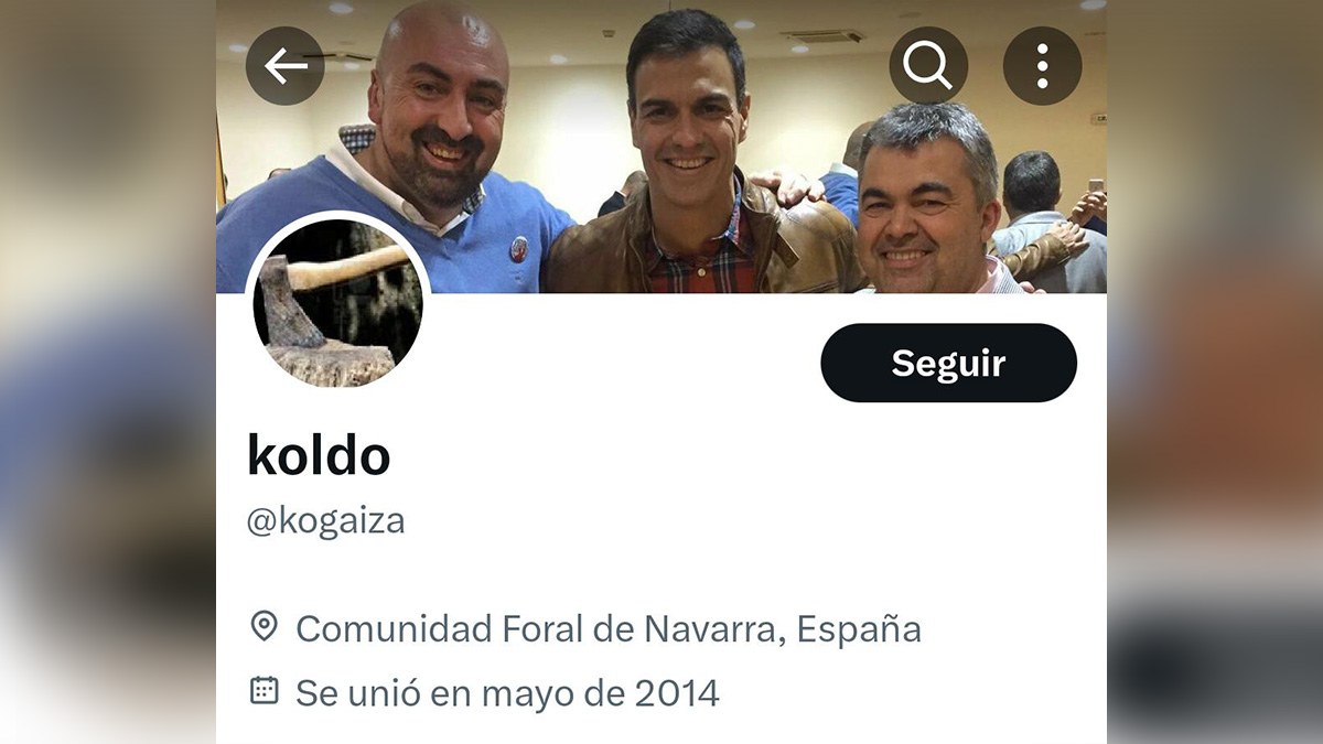 Fotografía del perfil de Twitter de Koldo García junto a Pedro Sánchez y Santos Cerdán