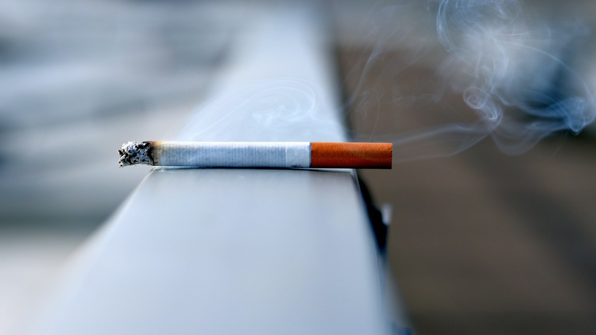 Sanidad quiere subir el precio del tabaco en España mediante un incremento de impuestos