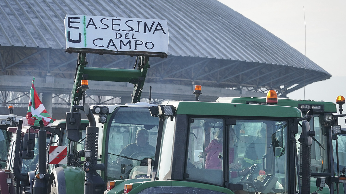 Cuaderno digital: la traba que Planas quiere abandonar para 'salvar' a los agricultores