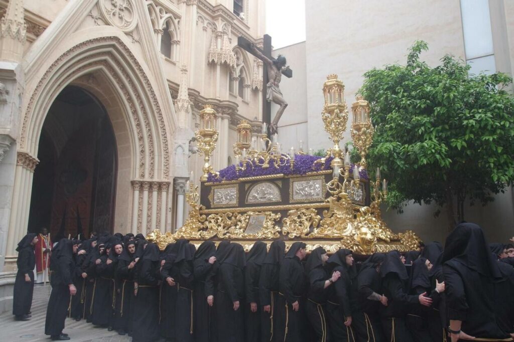 Piden que se sancionen expresiones franquistas en una procesión de Semana Santa de Málaga