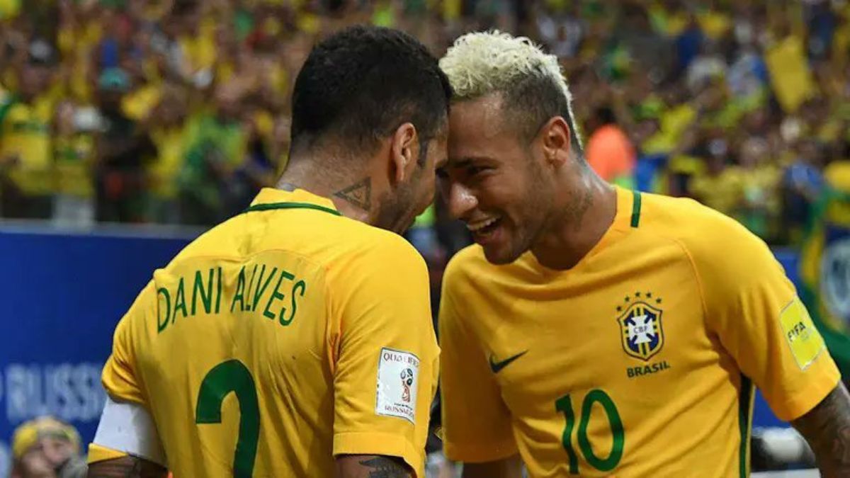 Dani Alves y Neymar