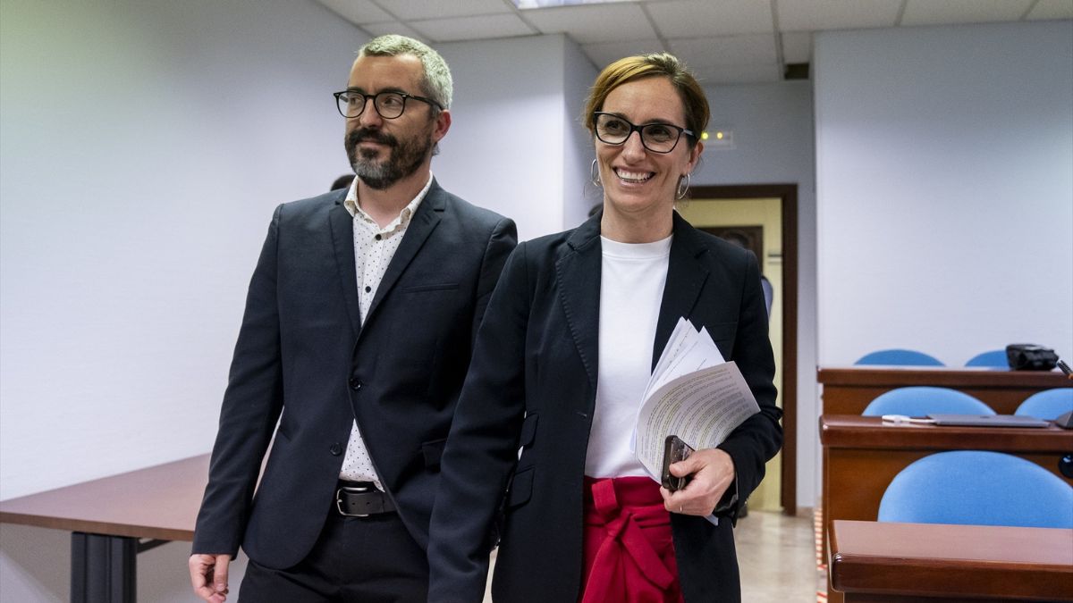 El Secretario de Estado de Sanidad, Javier Padilla y la ministra de Sanidad, Mónica García.