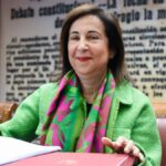 Margarita Robles descarta de plano reimplantar el servicio militar obligatorio pese a la amenaza rusa