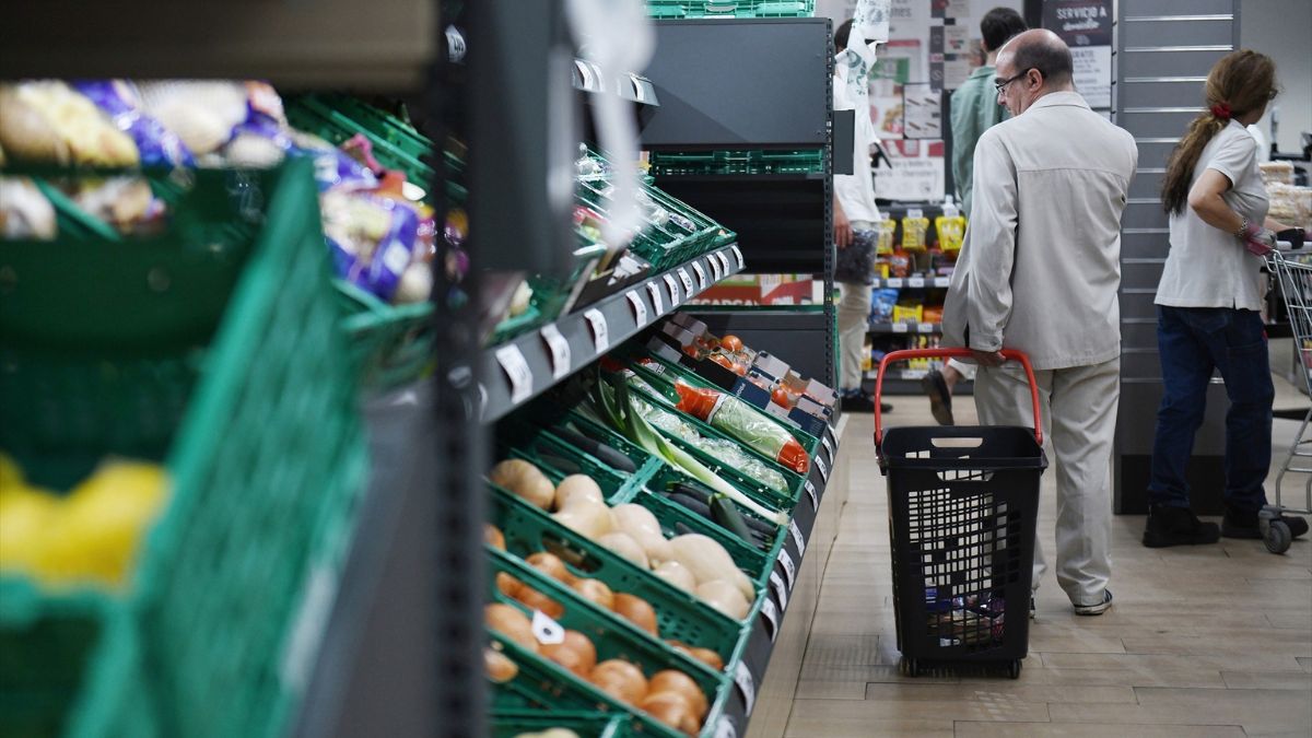 Los supermercados venden los productos del campo hasta un 1.069% más caro, según COAG