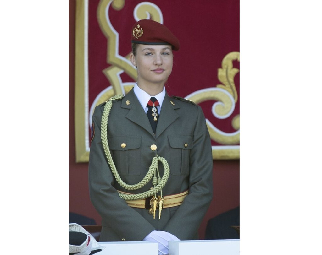 La princesa Leonor destaca por su humildad, esfuerzo y dedicación en la Academia Militar de Zaragoza