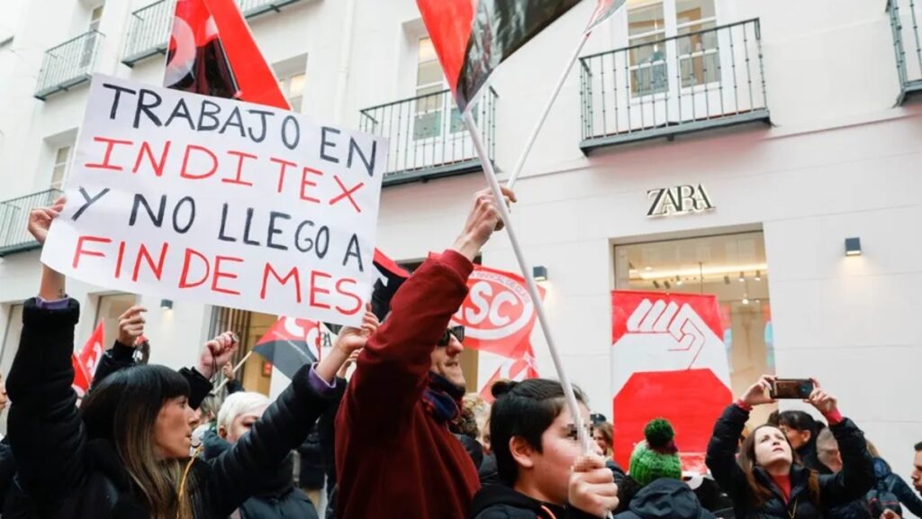 Más vacaciones o reparto de beneficios: las claves de las protestas de los trabajadores de Inditex