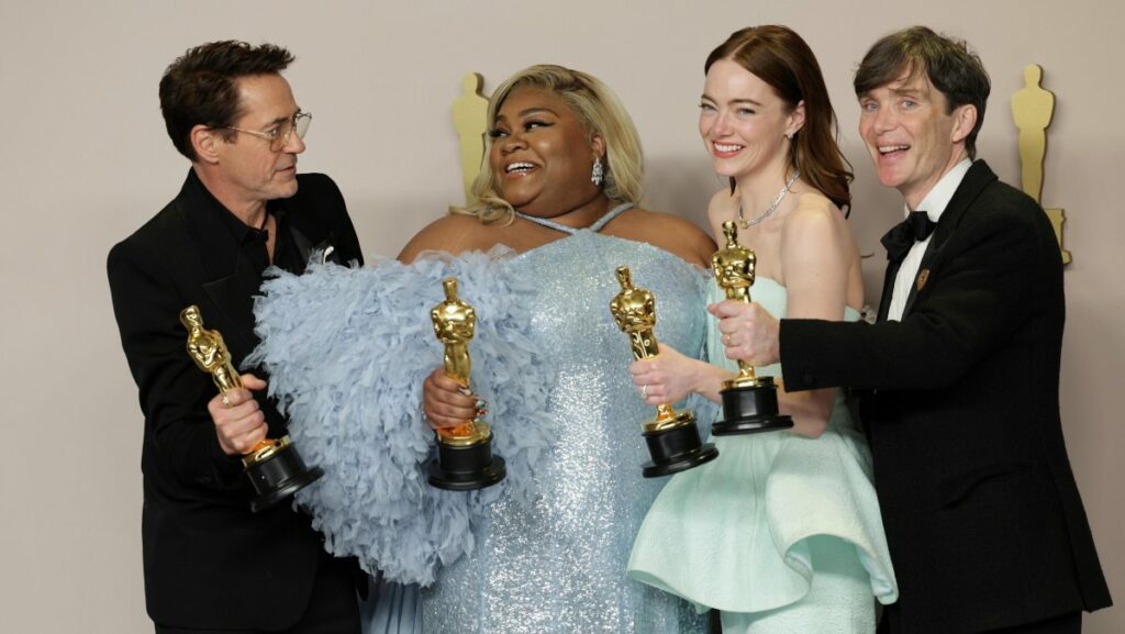 Robert Downey Jr, Da'Vine Joy Randolph, Emma Stone y Cillian Murphy en los premios Oscar 2024