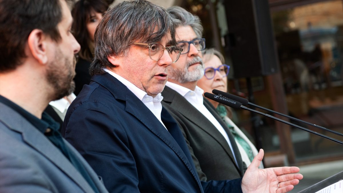 Puigdemont acude a Elna en una calculada campaña teatral para contrarrestar a ERC y Junts