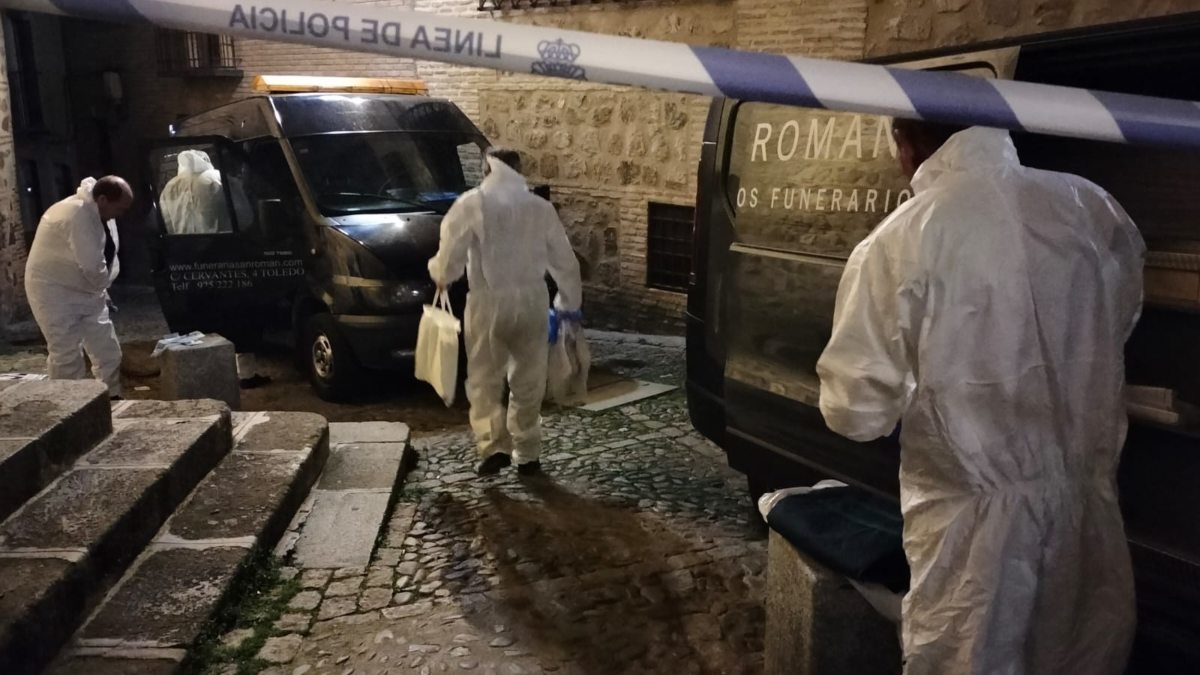Los cuatro cadáveres hallados en una vivienda de Toledo no presentan signos de violencia