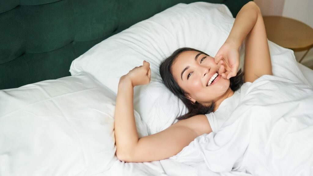 Los cuatro hábitos de los japoneses para dormir bien y levantarse más felices