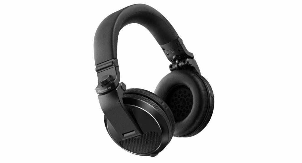Pioneer DJ HDJ-X5: auriculares para el día a día y también para sacar partido a tus sesiones