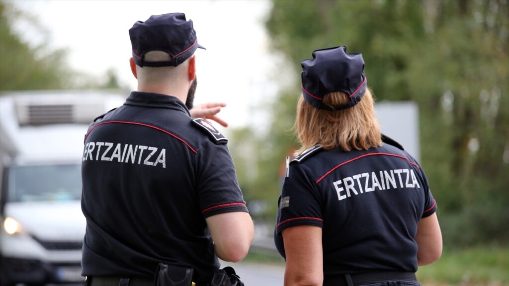 Un dispositivo policial de más de 1.200 agentes velará por la seguridad en las elecciones vascas