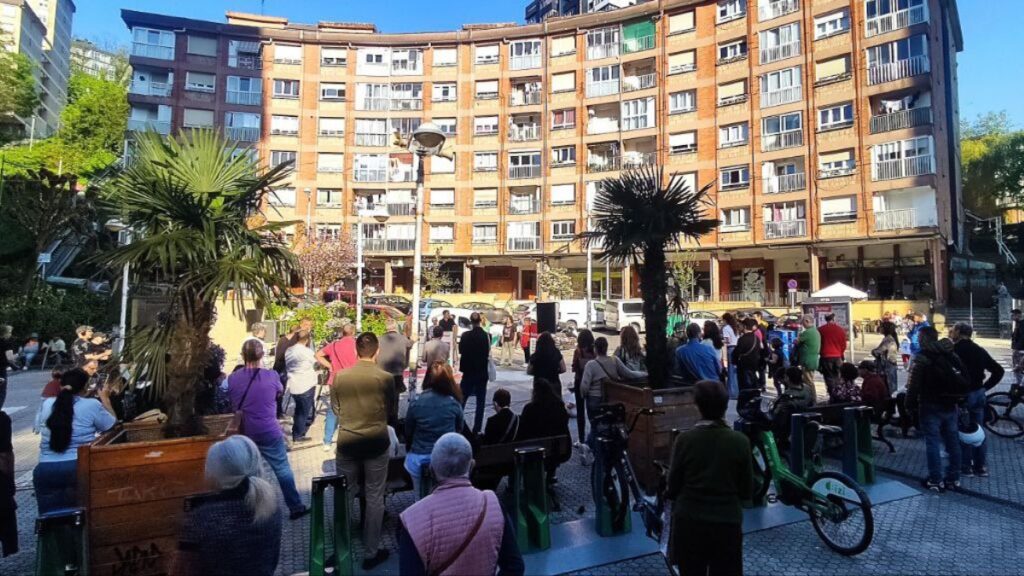 Íñigo Errejón no suma en San Sebastián: apenas logra reunir a cincuenta personas en su mitin