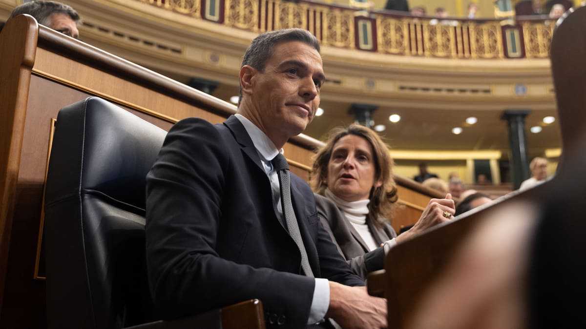 Pedro Sánchez y Teresa Ribera en el Congreso.