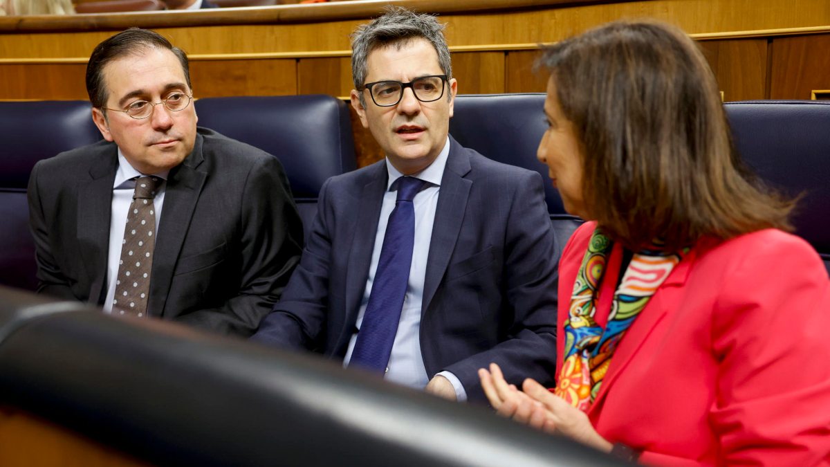 Los ministros, José Manuel Albares, Félix Bolaños y Margarita Robles
