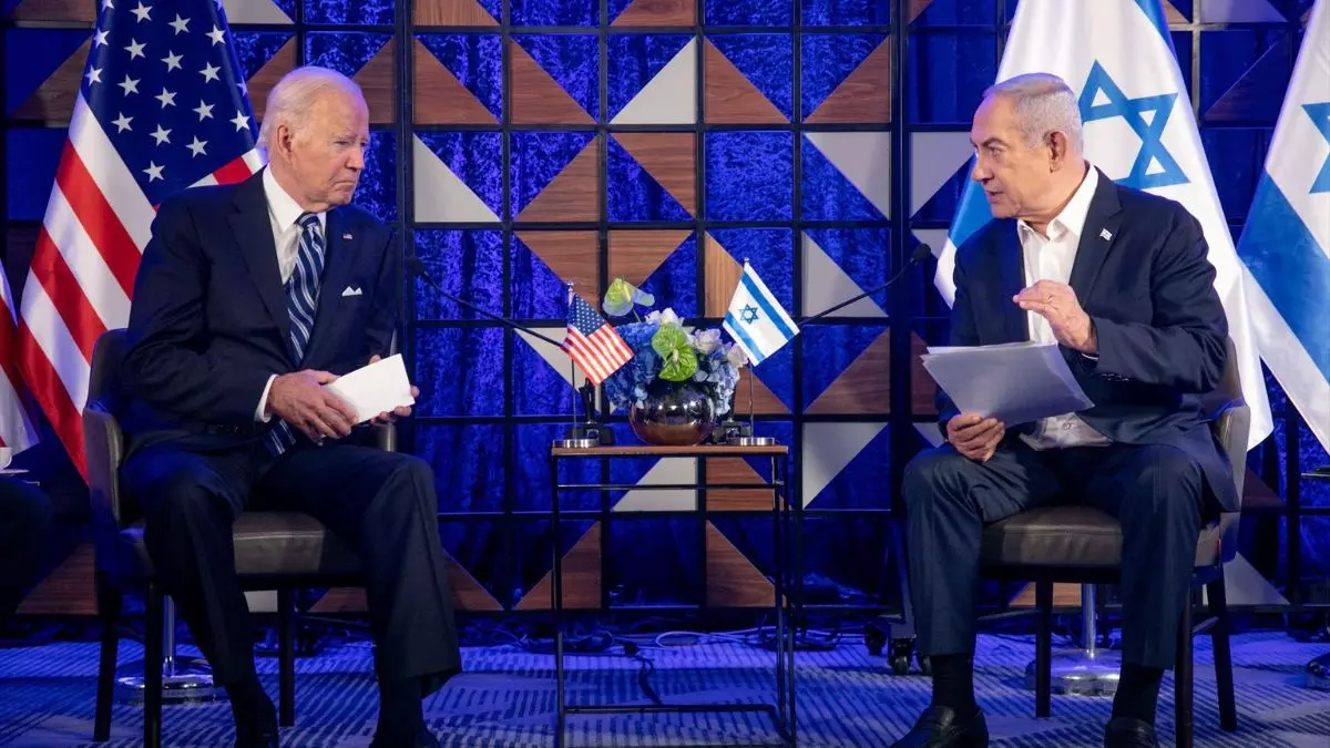 Biden insta a Netanyahu a implementar medidas para "abordar los daños y la seguridad de los trabajadores"