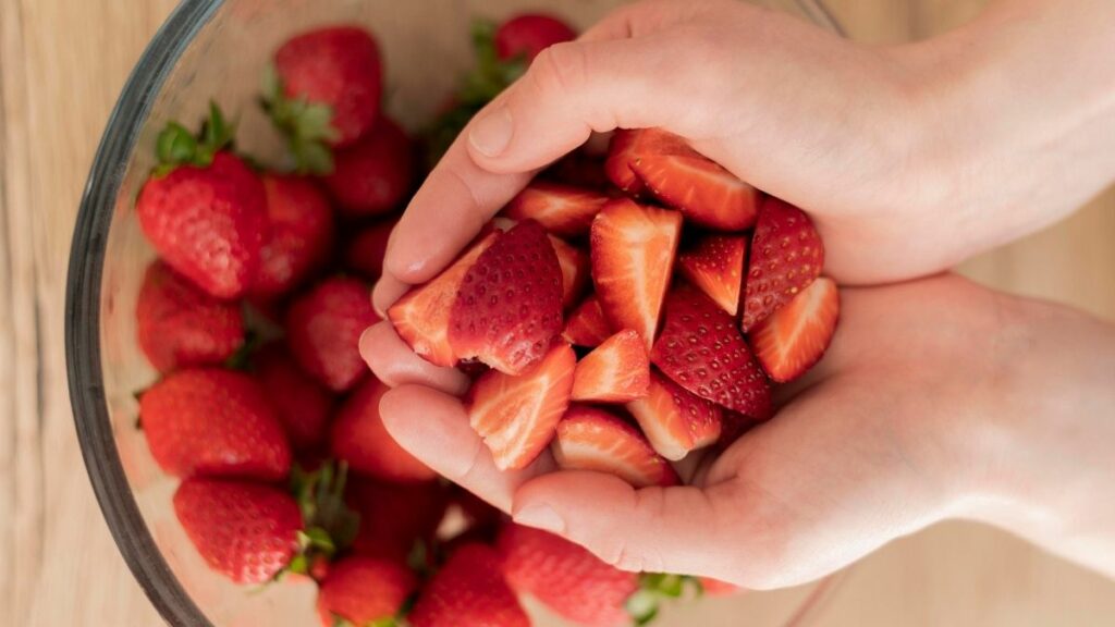 El truco para no tirar las fresas: así podrás mantenerlas frescas por más tiempo