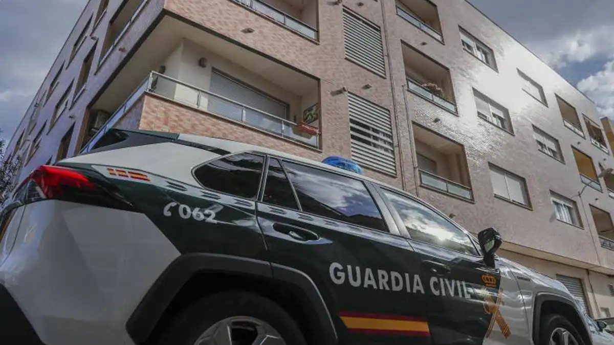 Un coche patrulla de la Guardia Civil en Valencia