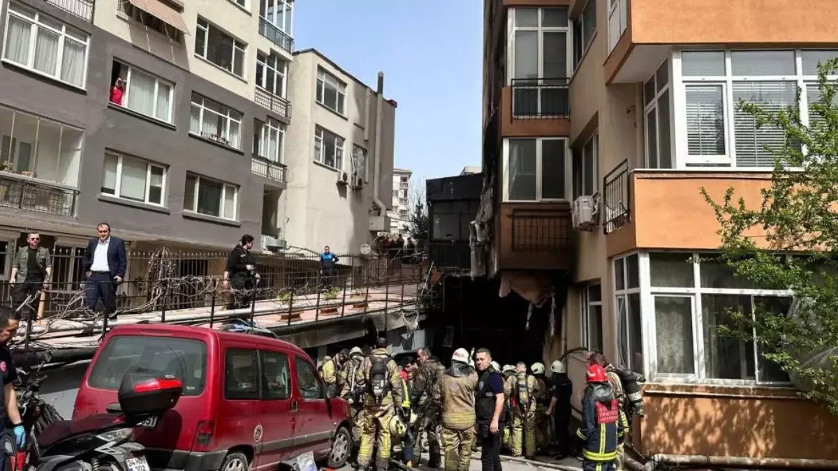 Más de 25 muertos en un incendio de un edificio residencial de Estambul