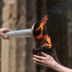 La llama olímpica ya arde: Olimpia da el pistoletazo de salida a los Juegos de París desde el Templo de Hera