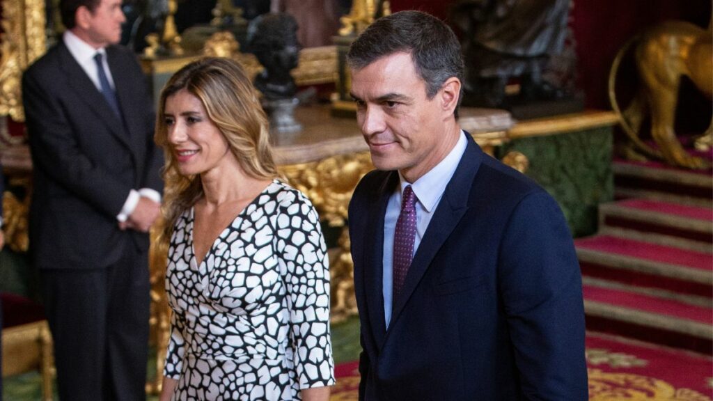 Pedro Sánchez sopesa prohibir la segunda visita de Milei a España para recibir un premio
