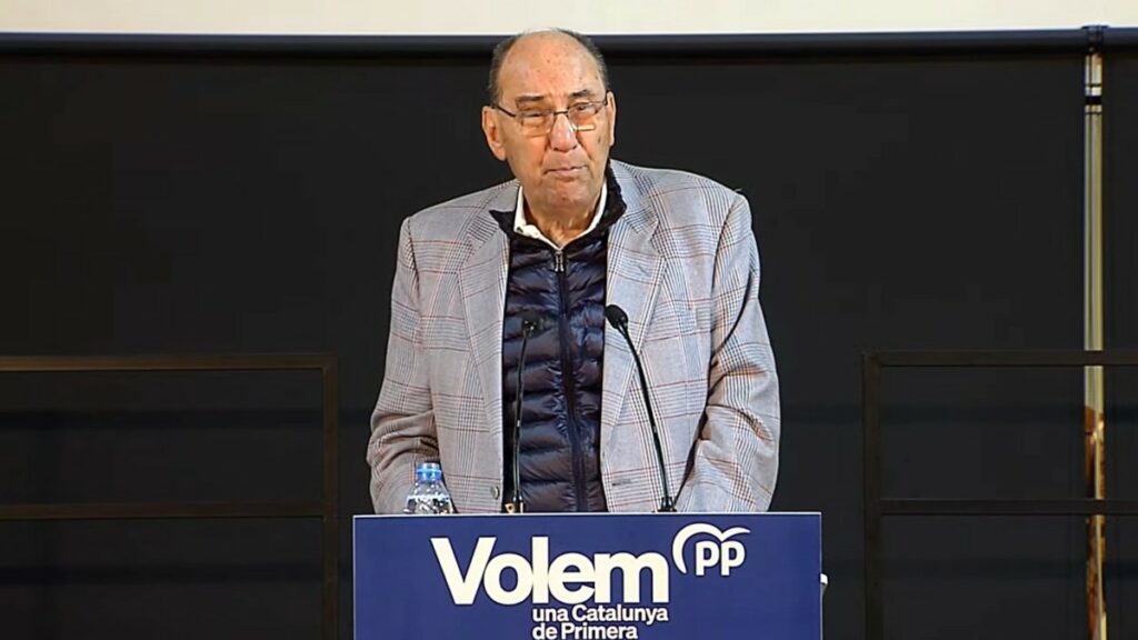 Alejo Vidal-Quadras defiende un PP catalán liderado por Fernández y con autonomía frente a Génova